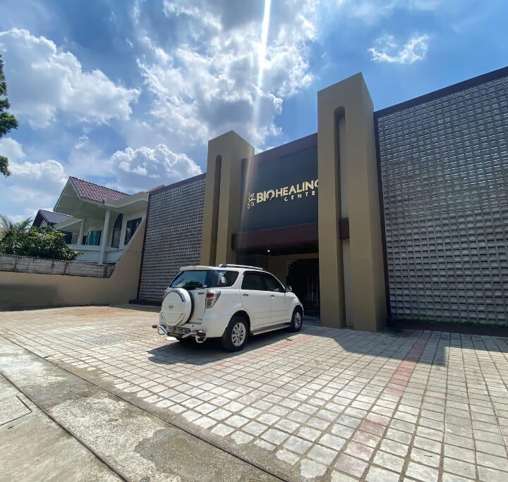 Fasilitas parkiran yang luas